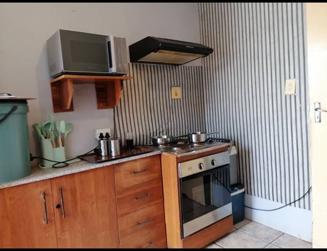 2 BEDROOM HOUSE FOR SALE IN MOHLAKENG